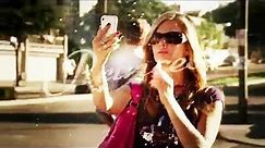 DROID "Pretty" Commercial: Dissing iPhone as "Digitally Clueless" [HQ]