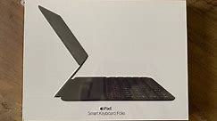 iPad Smart Folio Keyboard Unboxing- iPad Air 4