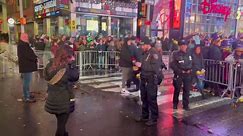 NYPD officer proposes to girlfriend on New Years Eve