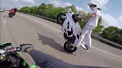 Stunt Motorcycle TAKEOVER Highway at ESR Stunt Ride 2019!