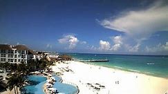 Cumulonimbus and lightning visible from Playa del Carmen, Mexico (time-lapse) - July 18, 2011