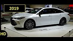 2019 Toyota Avalon XSE V6 Review of Features and vehicle in pearl white