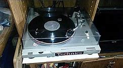 Technics SL-D1 manual turntable 1979