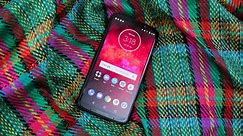 Motorola Moto Z3 Play review: The free battery pack is the best thing about this phone