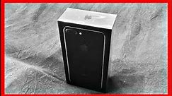 Unboxing the iPhone 7 Plus (Jet Black 256GB)