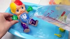 Learn Colors Baby Doll Bath Time Bubble Shower Playing Family Finger Song Nursery rhymes