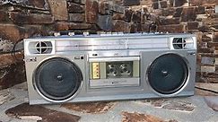 JVC RC-575JW vintage boombox from 1981