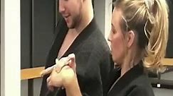 Hapkido Black Belt Woman Used Pressure Point to Bring her Opponent Down!