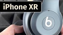 How do I pair beats wireless headphones to my iPhone XR?