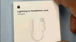 Apple Lightning to Headphone Jack Adapter quick unboxing (ASMR) #apple #iphone #shorts