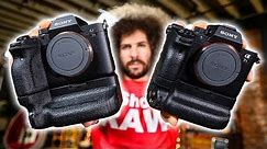SONY a7R IV vs SONY a7R III Which Camera SHOULD You BUY?