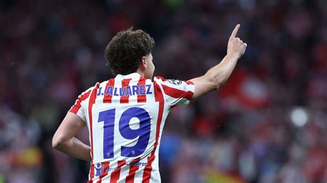 Julian Alvarez injury update: Diego Simeone provides very latest after ...