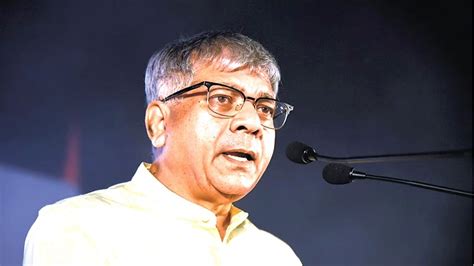 वंचित बहुजन आघाडीचे ईव्हीएमविरोधात आंदोलन; आजपासून स्वाक्षरी मोहीम