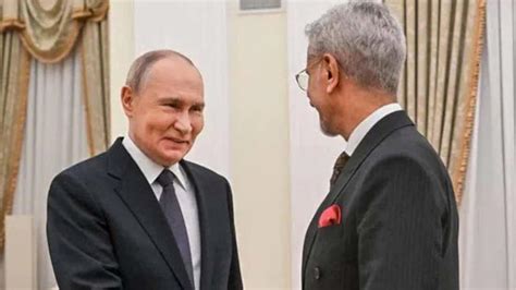Inside Vladimir Putin’s security: How the Russian president is shielded ...