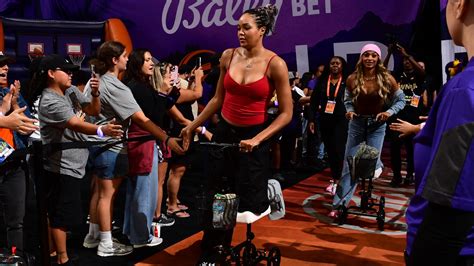 Napheesa Collier Reportedly Has Ankle Ligament, Muscle Tears After WNBA Playoff Injury