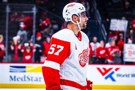 Red Wings Two Truths and A Lie: Yzerman Knew to Expect the Unexpected ...