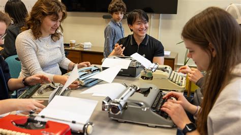A college instructor turns to typewriters to curb AI-written work and ...