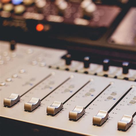 Sonata No. 4 - World Beat and Song | Cathy Peters | The Listening Room