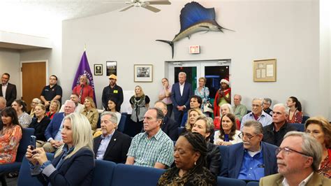 How to Format a Exponent in MATLAB 的图像结果