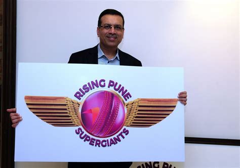 "Sanjiv Goenka is a clown" - Lalit Modi slams LSG owner on social media ...