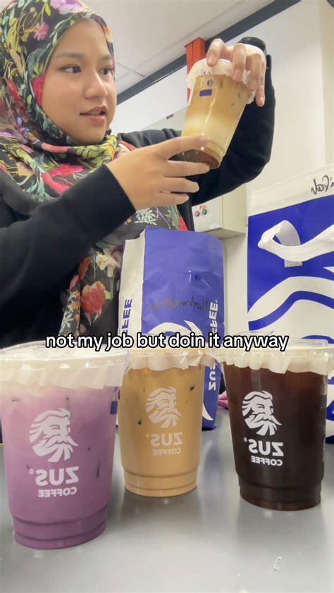 day61 @ZUS Coffee®️ #zuscoffee #lilyzus #fyp #asmr #sugarscarf | TikTok