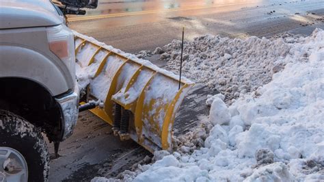 What Does a Trigger Height Mean for Snow Removal? | Hoffmans Lawn & Fertilization