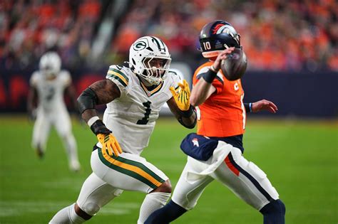 NFL teams willing to trade top picks for defensive players