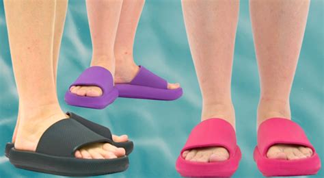 These $20 Bronax Pillow Slides Are A ‘Plantar Fasciitis Savior ...