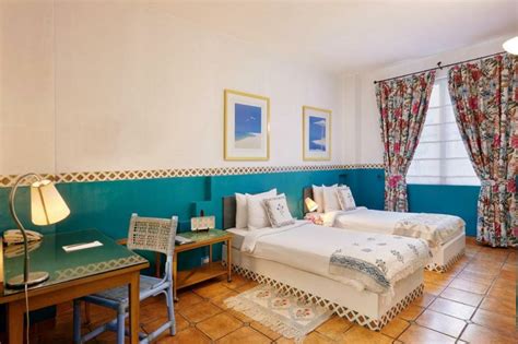 The Gordon House Hotel - Near Gateway Of India, Mumbai, India