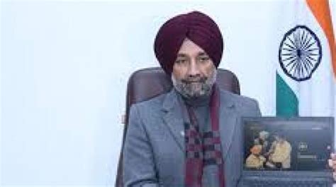 India's First: MP Satnam Sandhu Launches 12-Language AI Portal to Track ...