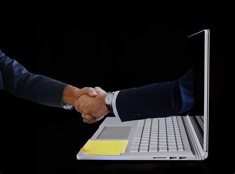 usd to inr से छात्रों के मासिक रहने-खाने का खर्च के लिए पैसा भेजना ...