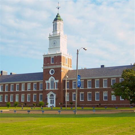 617 SAT: Popular Southern Colleges You Can Get Into