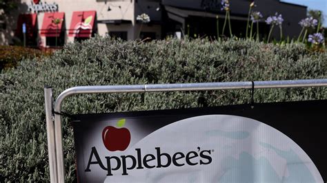 Applebee’s franchisee files bankruptcy amid over a dozen of closures