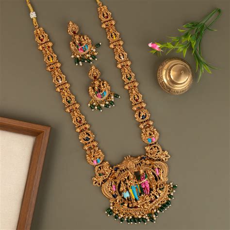 Necklace 761 – Urvasi ladies novelty