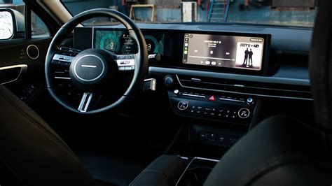 Why The 2026 Hyundai Sonata Hybrid Is A Secret Weapon For Big Highway ...