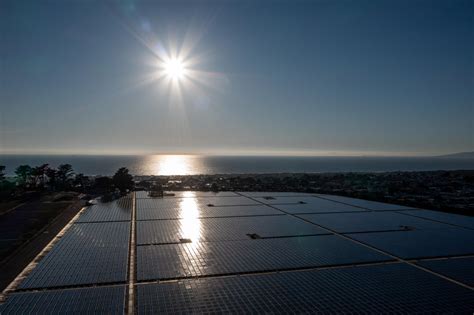 Nearly 60 gigawatts of U.S. clean power stalled, trade group finds ...