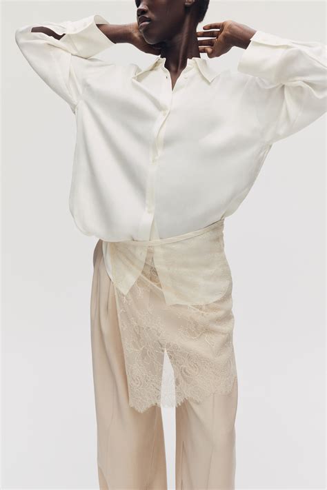 Lace hip scarf - Light beige - Ladies | H&M IN