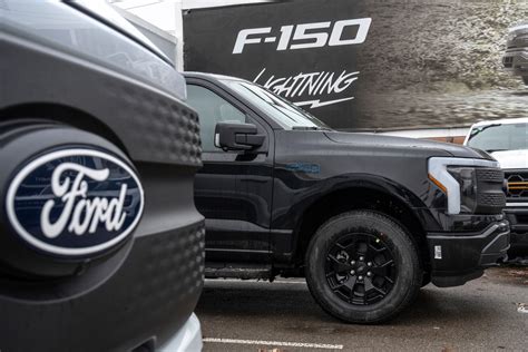 Ford recall includes Expedition, Lincoln Navigator, other models