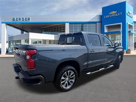 Pre-Owned 2020 Chevrolet Silverado 1500 RST Crew Cab in Grand Rapids #26K604A | Berger Chevrolet ...