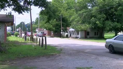 Deputies investigating shooting in Marion County
