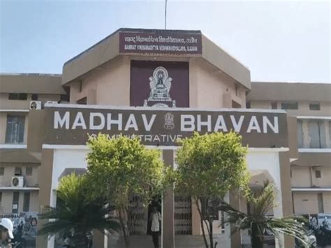 Temple management course: Build a career in temple management... Vikram ...