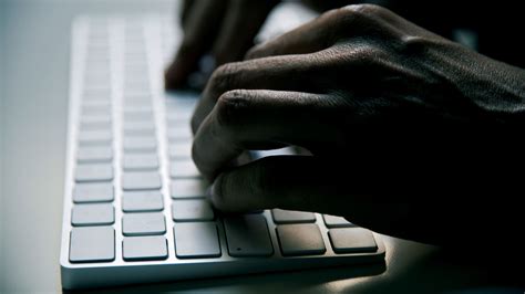 Madre denuncia que su hijo menor de edad fue víctima de sextorsión ...