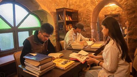 Old walls, new words: Mehrauli reading room pairs books with history