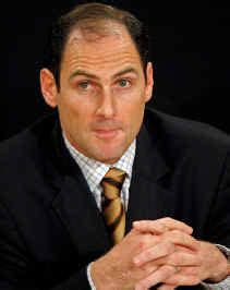 Exclusief gesprek met LARRY SCOTT, de grote baas van het vrouwentennis ...