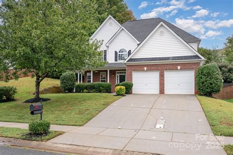 1309 Bedlington Dr Nw, Sold in Charlotte - eXp Realty