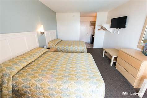 South Wind Motel Beach: Pictures & Reviews - Tripadvisor