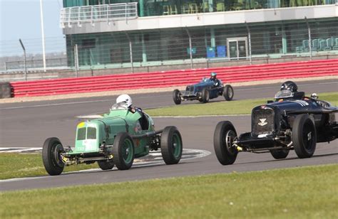 ERA maestro Gillies scores 12th Patrick Lindsay Trophy victory at VSCC ...
