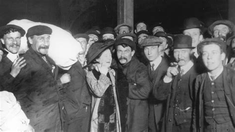 Titanic Sinking Video