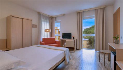 B&B HOTELS Park Hotel Mondovì Restaurant: Pictures & Reviews - Tripadvisor