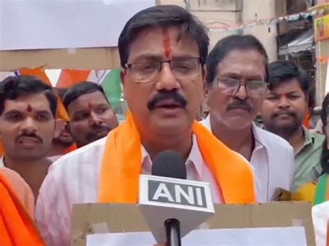 "Identify Pakistanis door to door, send them back": BJP leader Mahendra ...